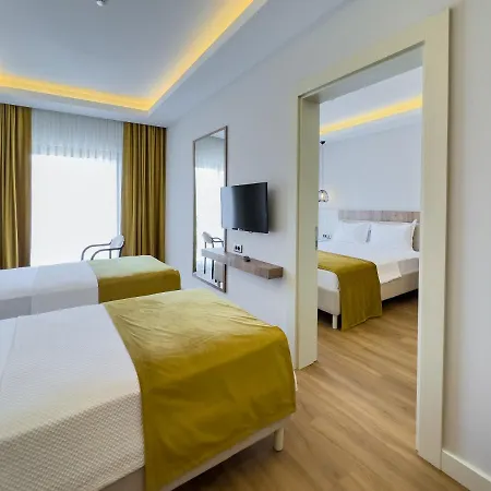 Dedeoglu Port Hotel *