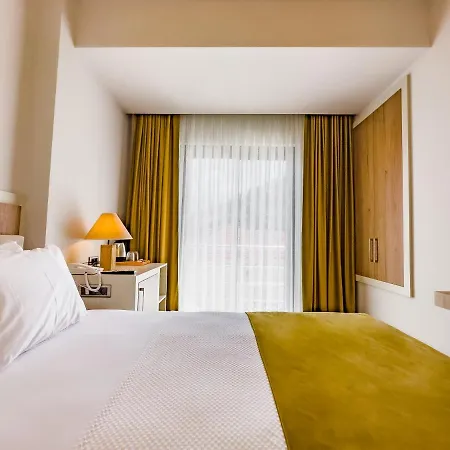 Dedeoglu Port Hotel *